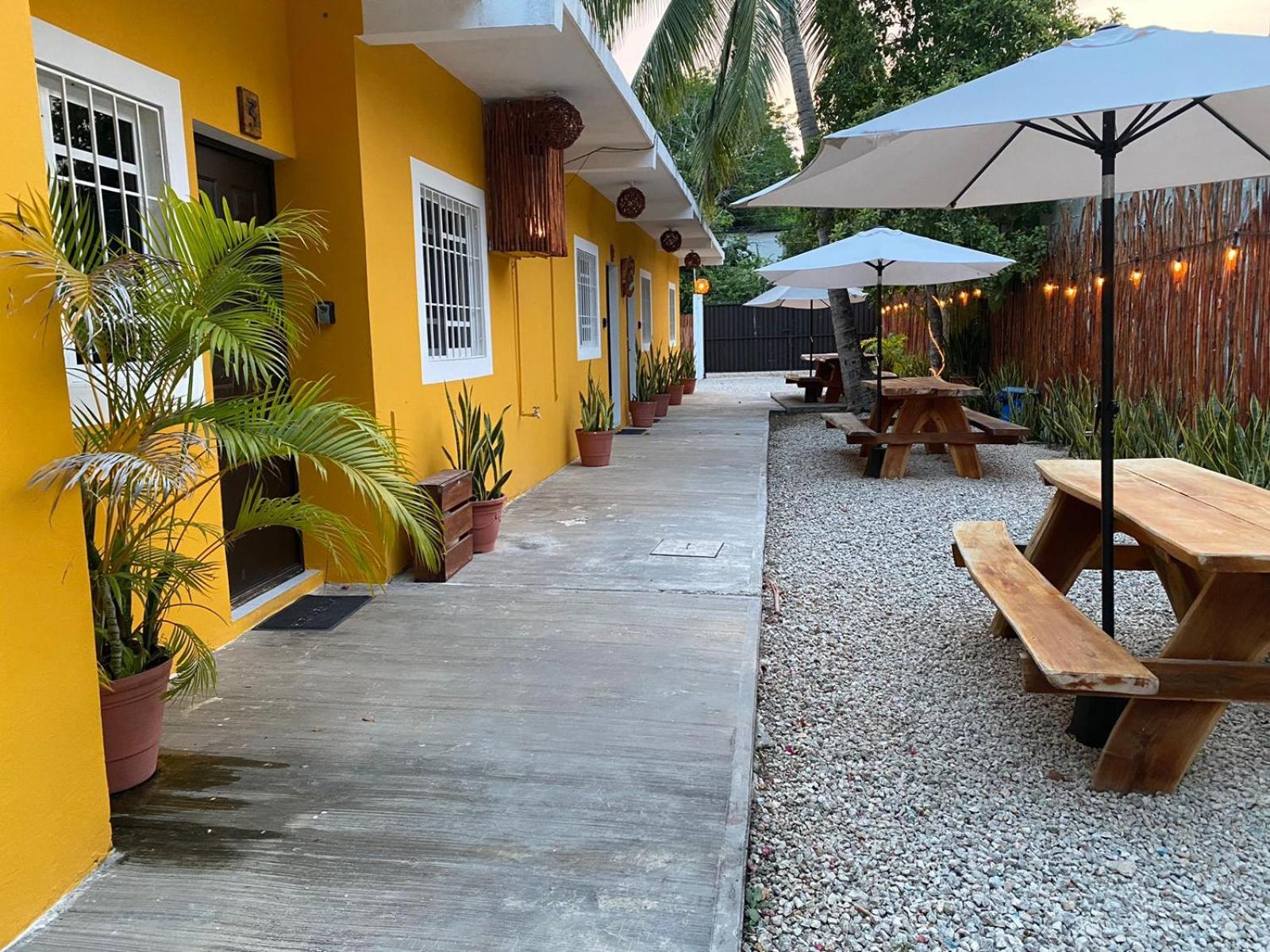 Hotel Apartaments Solecito Bacalar - Free Bikes & Paddle 外观 照片